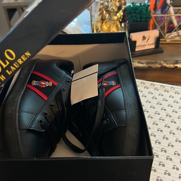 Polo - Picture 8 of 9